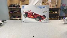 国产法拉利积木开箱视频,匠心独运，再现速度与激情