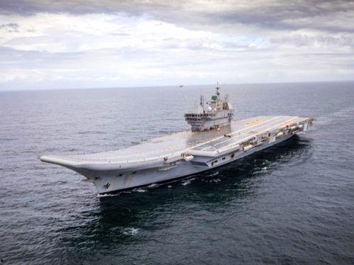 印度国产航母近照视频